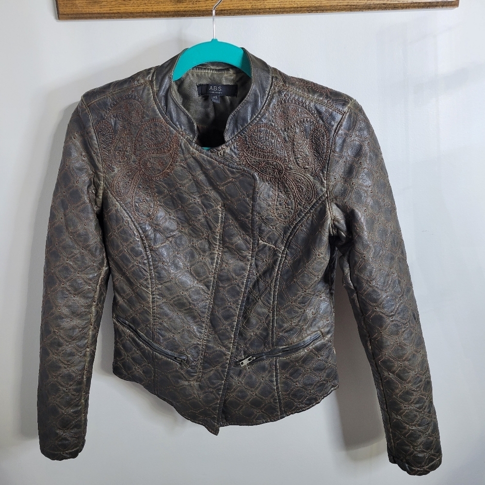 A.B.S. by Allen Schwartz Paisley Embroidered Quilted Faux Leather Jacket Size XS